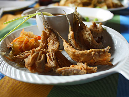 Chef Mau's crispy biya or goby fish